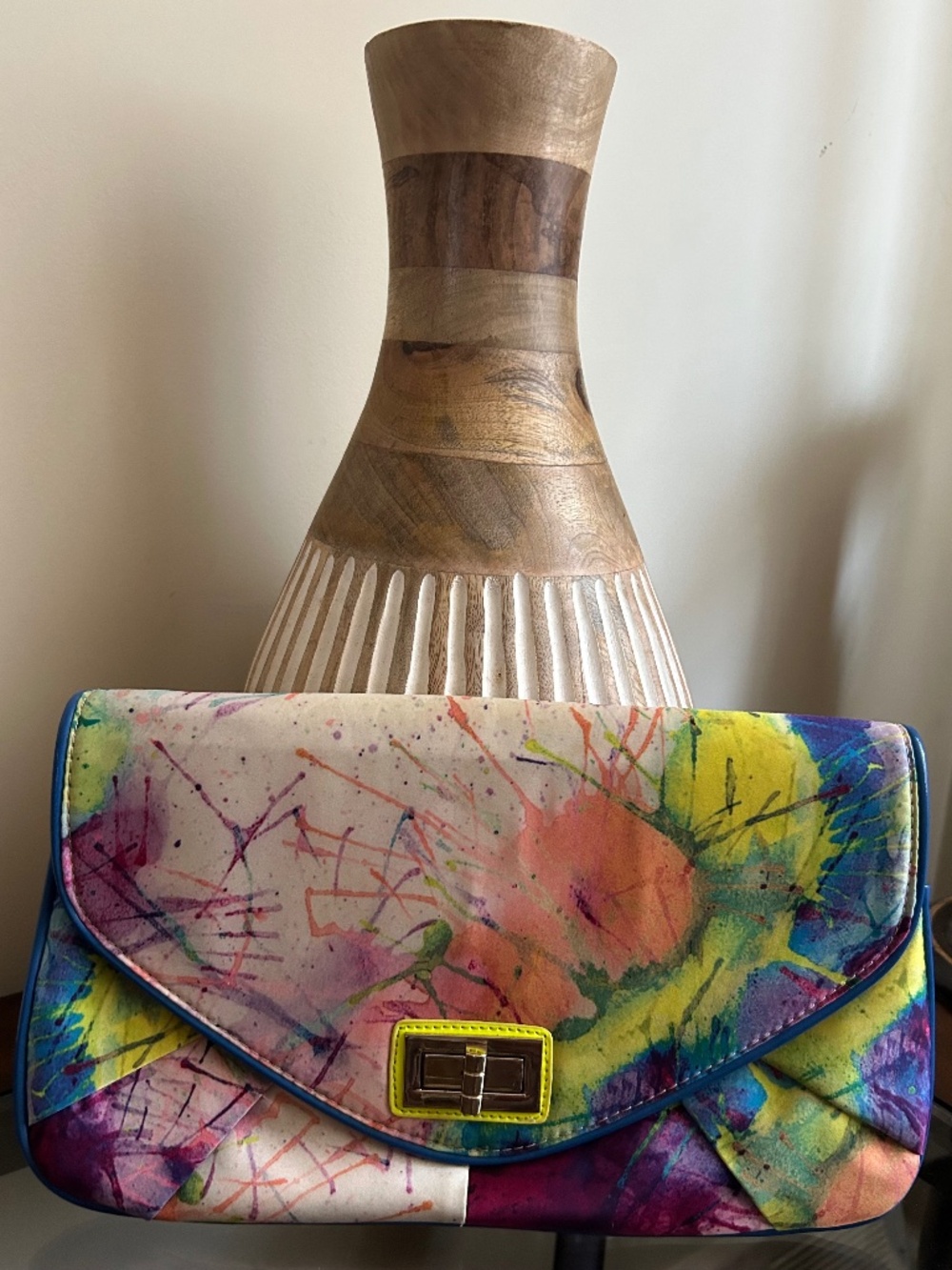 Aldo Clutch